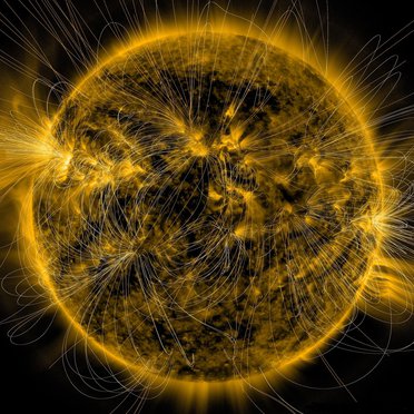 Sun-magnetic_field_lines